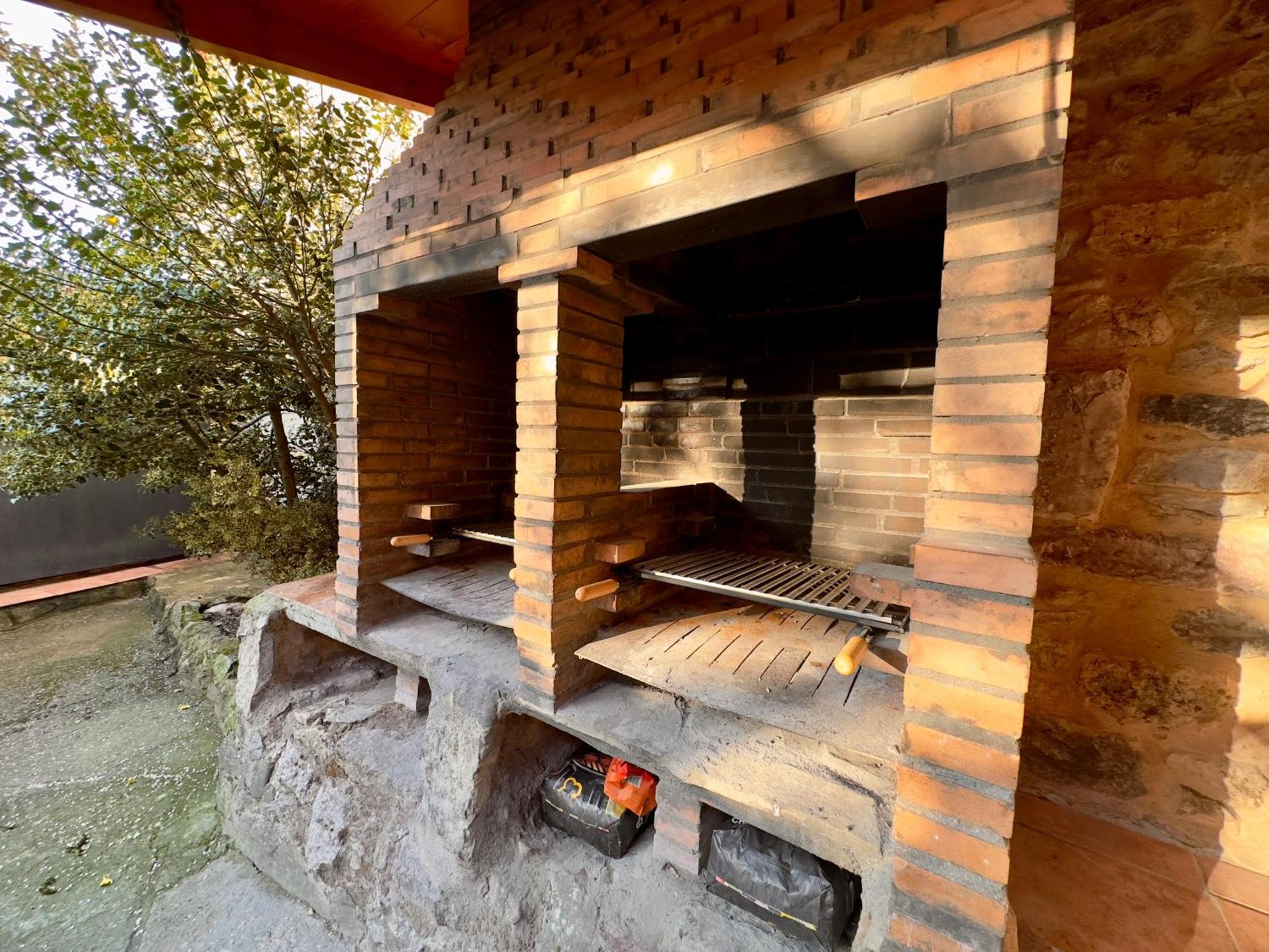 Albergue Valle De Arbas Кубильяс-де-Арбас Экстерьер фото