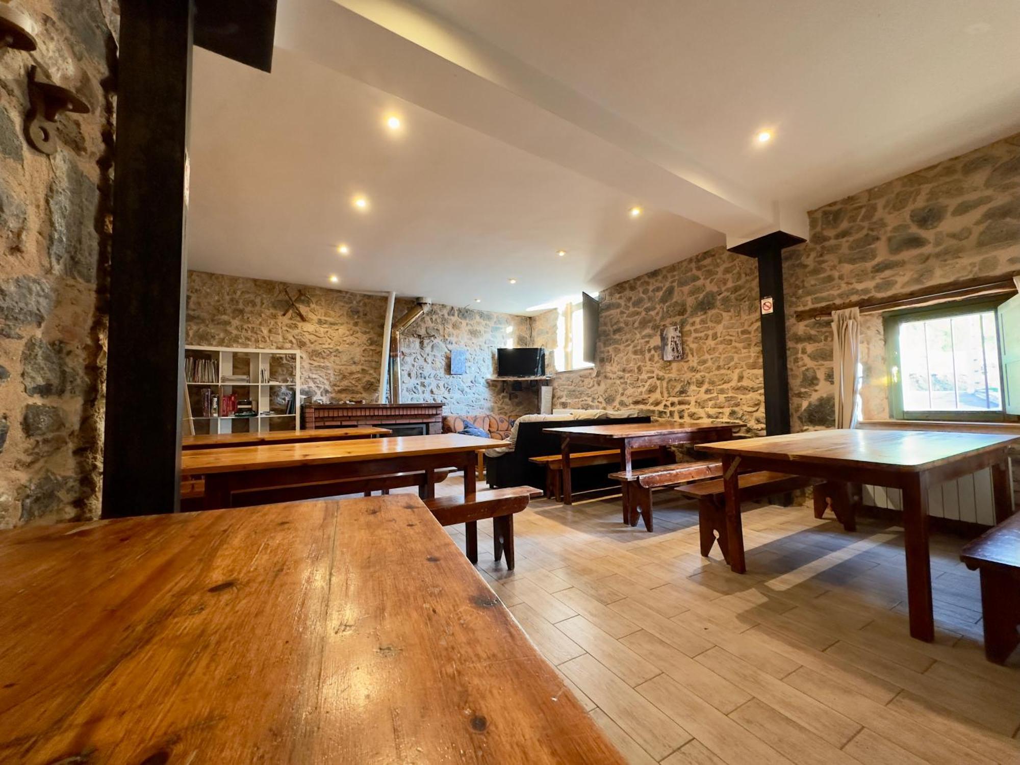 Albergue Valle De Arbas Кубильяс-де-Арбас Экстерьер фото